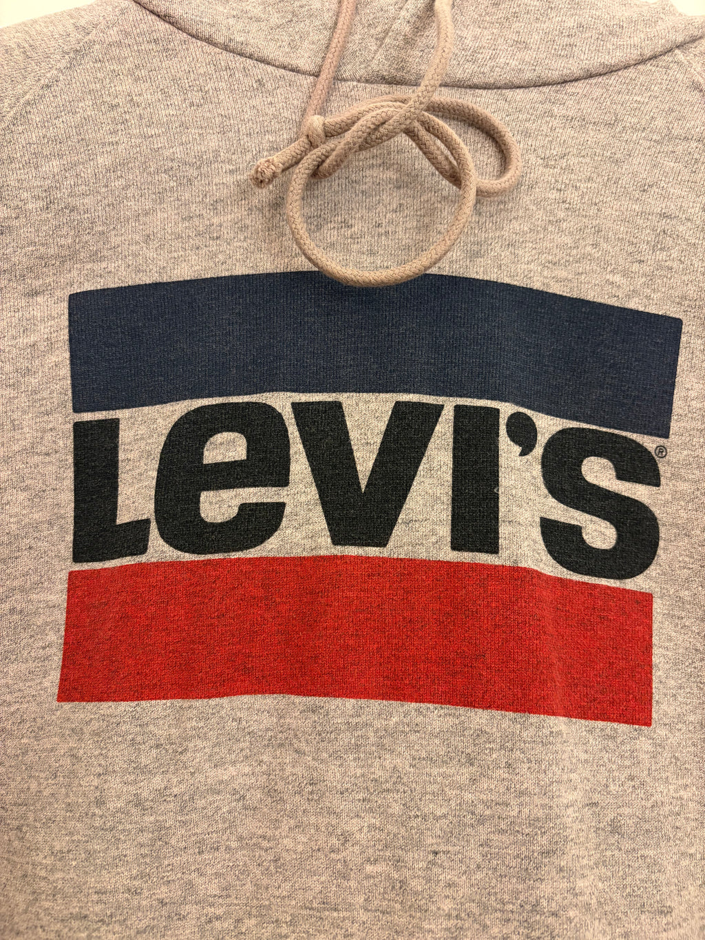 Levi‘s Hoodie Logo Print grau mit dreifarbigem Sportsware Logo, Größe M used