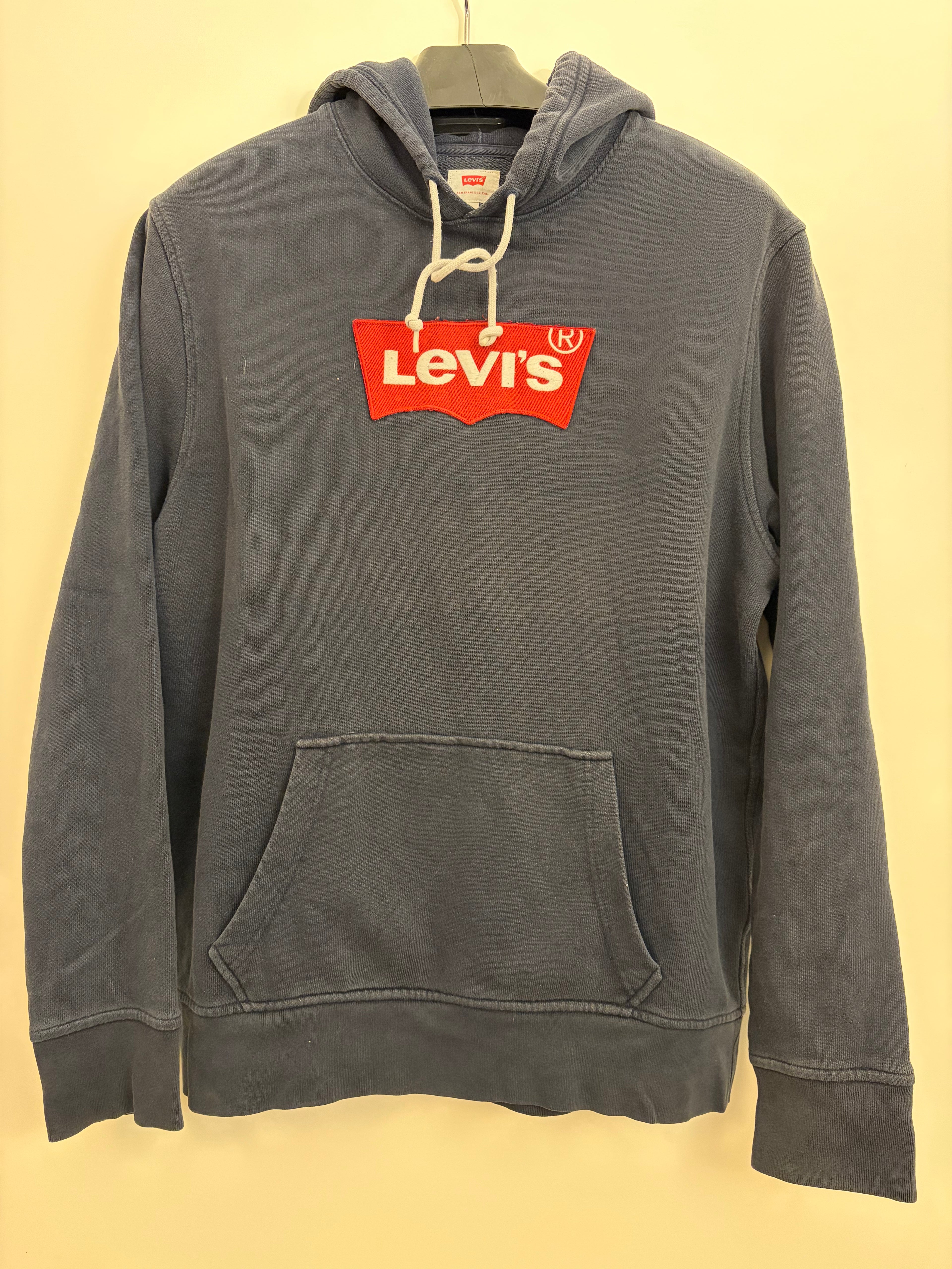 Levi's Batwing Logo Patch Hoodie, large, grey, size L, used