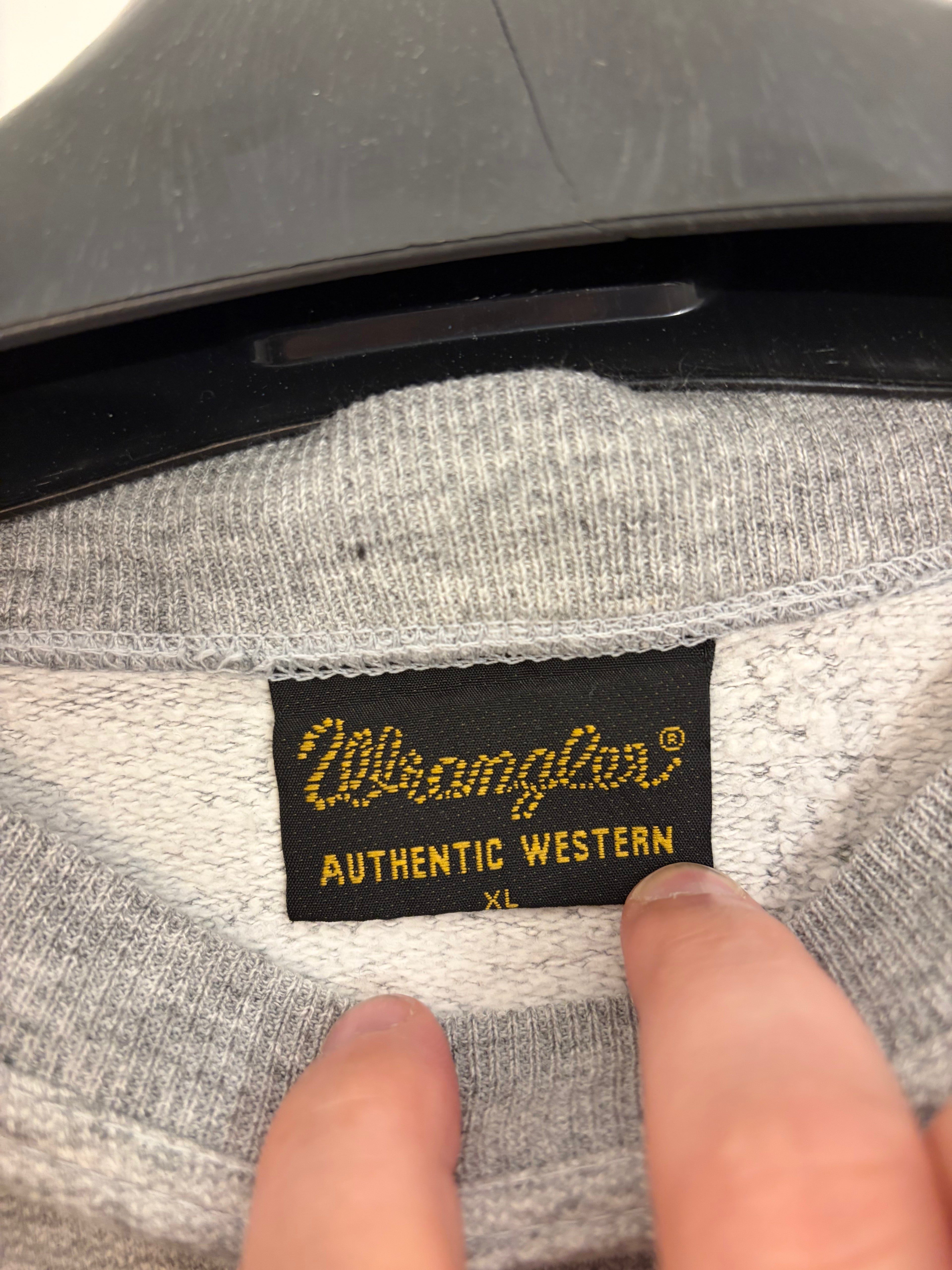 Vintage 2000s Wrangler Authentic Western Crewneck Sweatshirt Grey Melange Size XL, Retro Workwear Graphic Embroidered Logo Pullover Boxy Fit