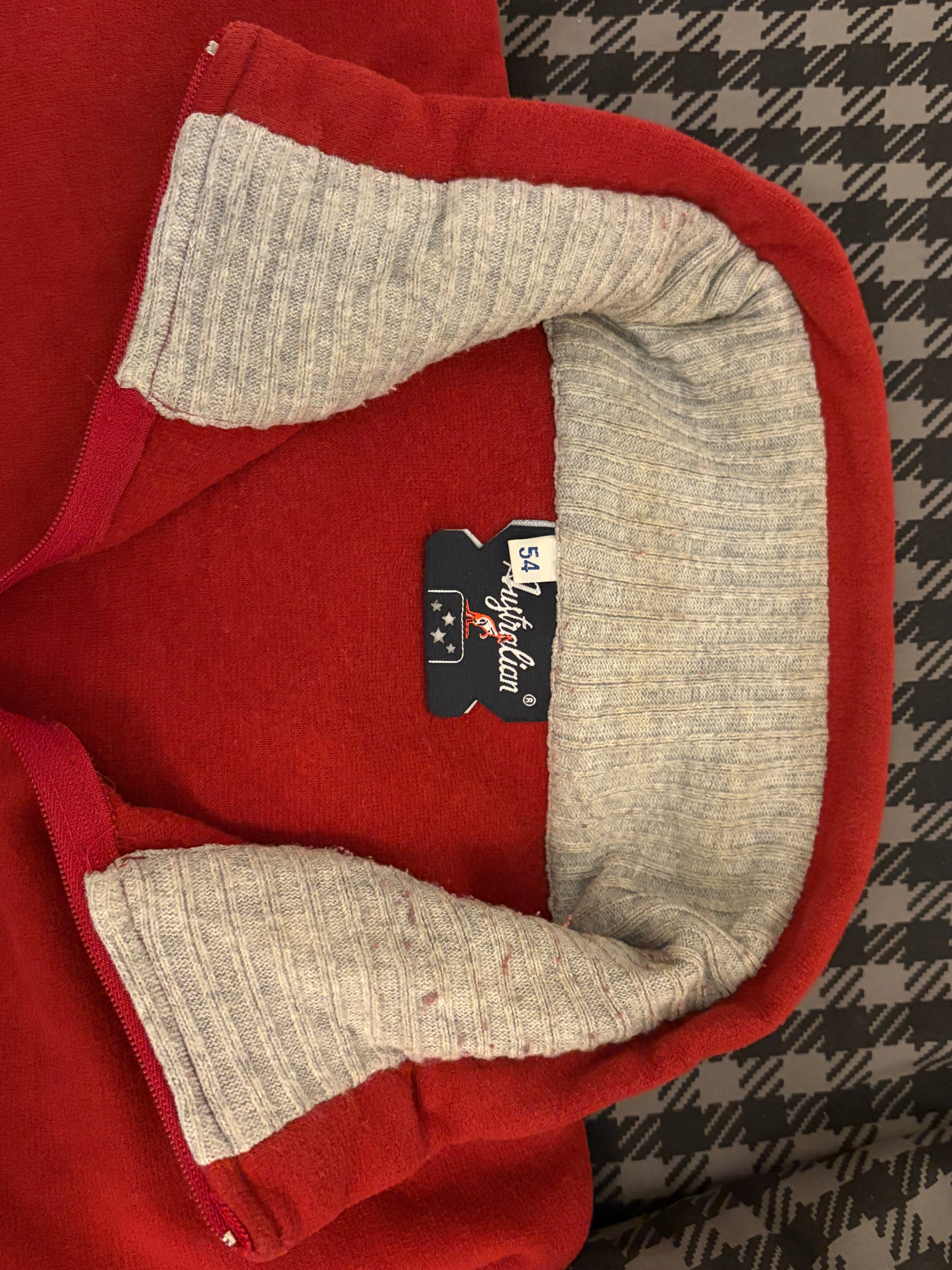 Vintage Australian by L’Alpina Troyer Pullover Red 80s/90s Gabber Casuals – Size 54 (XL)
